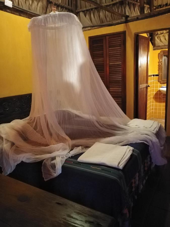 Hotel Pez De Oro Monterrico Exteriör bild
